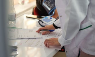 Caravana „Nu am făcut destul”: Controale medicale pentru peste 1.100 de persoane din mediul rural