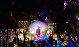 Ce găsești la Celălalt Târg din Cluj-Napoca și cât costă mâncarea și băutura: langos, clătite, vin fiert și cafea la 10 lei