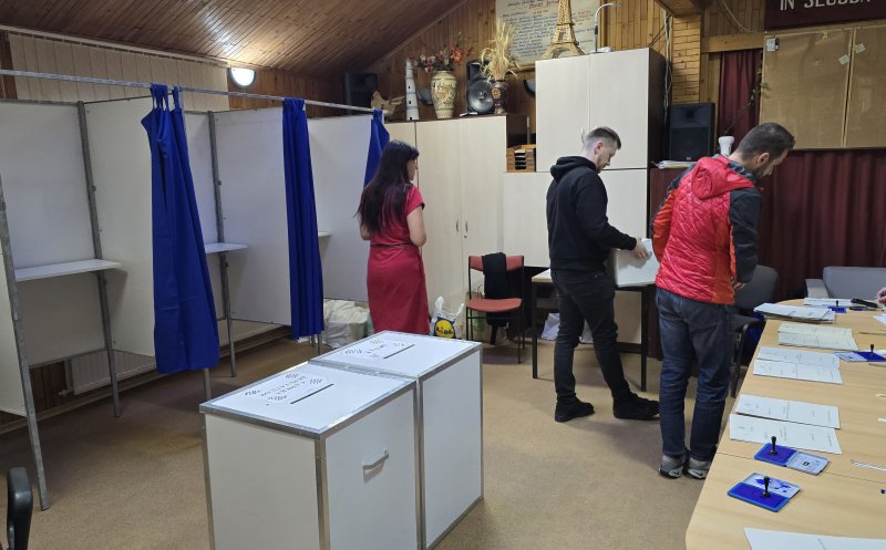 ALEGERI PARLAMENTARE 2024. Prezența la vot, ora 15. Peste 200.000 de clujeni au fost la urne