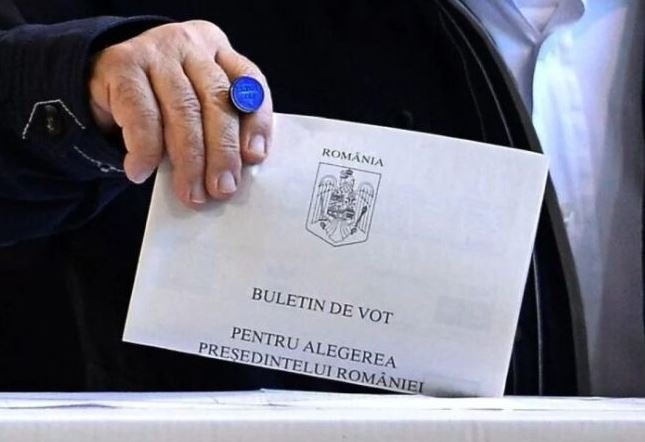 Zi decisivă: CCR anunță dacă anulează primul tur al alegerilor prezidențiale