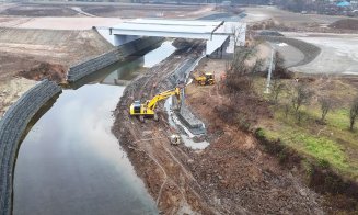 IMAGINI noi din DRONĂ cu Autostrada A3, lucrări între Zimbor și Poarta Sălajului prin noroi