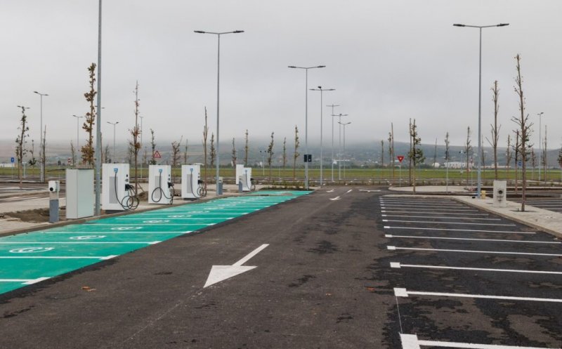 Park and ride Cluj-Napoca: 8 peroane pentru autocare și 24 de locuri GRATIS pentru TAXI, cu automate de comandă la aeroport