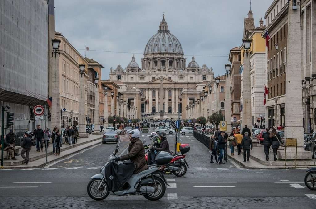 Grevă generală în Italia. Vor fi afectate de la trenuri şi autobuze, până la taxiuri şi feriboturi
