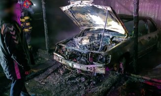 INCENDIU în judeţul Cluj: Le-a luat foc maşina în garaj. S-a făcut scrum