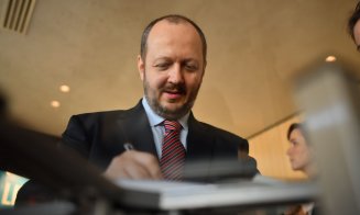 Adrian Papahagi, dialog halucinant cu un votant al lui Georgescu pe o cursă Wizz Air Cluj/Londra