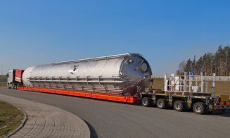 Atenție, șoferi! 7 transporturi agabaritice vor trece prin Cluj-Napoca, aducând echipamente pentru eoliene