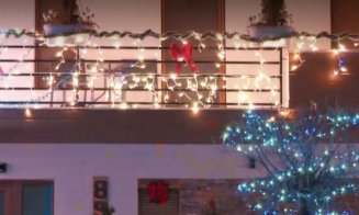 Românii au început să-și împodobească casele pentru Crăciun. O locuință din Cluj a devenit o adevărată atracție de sărbători