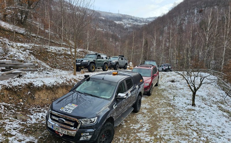 Moș Crăciun a ajuns în Apuseni! 185 de pachete cu cadouri pregătite de CERT Transilvania au ajuns la familiile izolate din zona montană