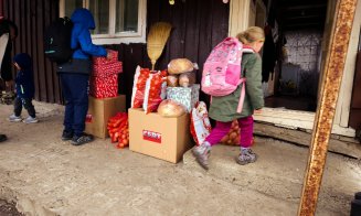 Moș Crăciun a ajuns în Apuseni! 185 de pachete cu cadouri pregătite de CERT Transilvania au ajuns la familiile izolate din zona montană
