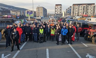 Moș Crăciun a ajuns în Apuseni! 185 de pachete cu cadouri pregătite de CERT Transilvania au ajuns la familiile izolate din zona montană