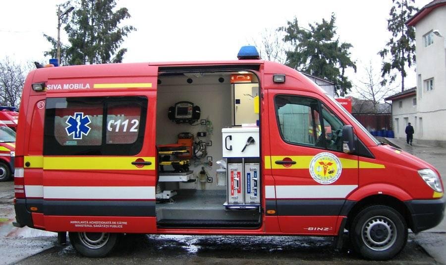 Tragedie în parcarea unui supermarket din Mărăști: Un bărbat și-a pierdut viața