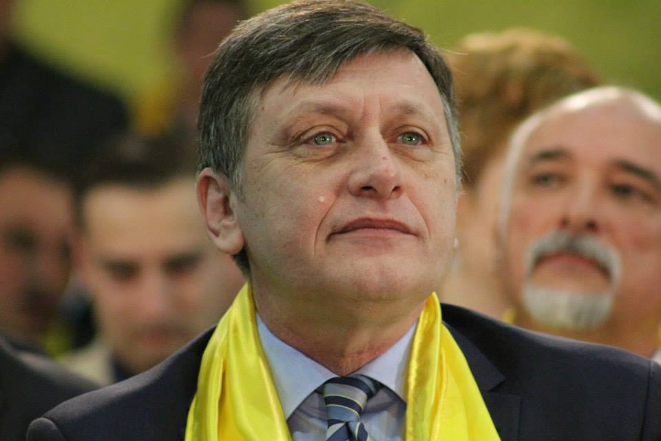 PSD, PNL, UDMR şi grupul minorităţilor naţionale au hotărât! Crin Antonescu, candidatul comun la Preşedinţie / Cine este și cu ce s-a ocupat în ultimii ani