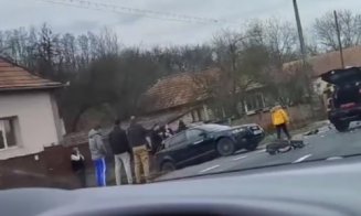 ACCIDENT în judeţul Cluj: Şi-au făcut maşinile praf la Fundătura