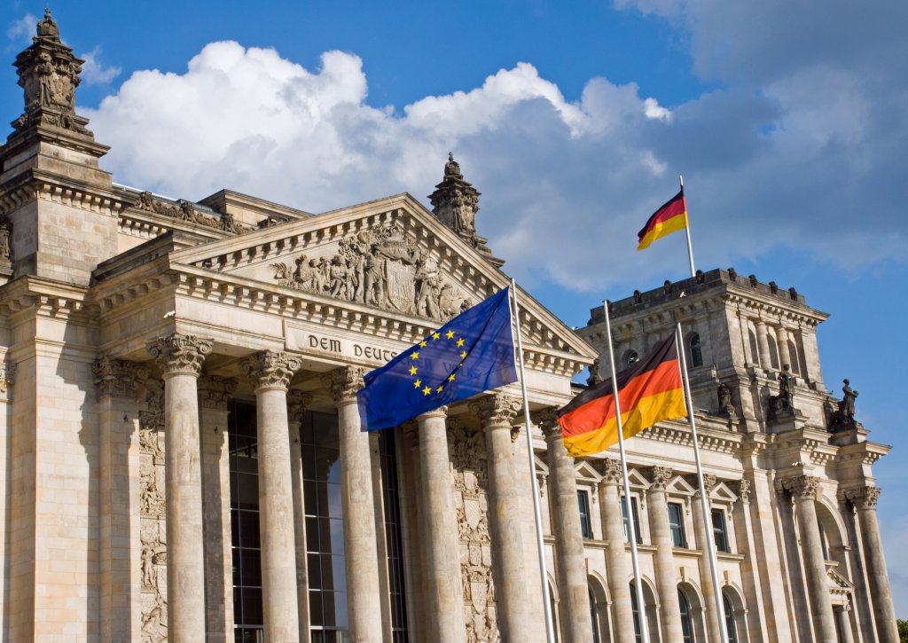 Parlamentul Germaniei a fost dizolvat oficial. Când urmează alegeri anticipate