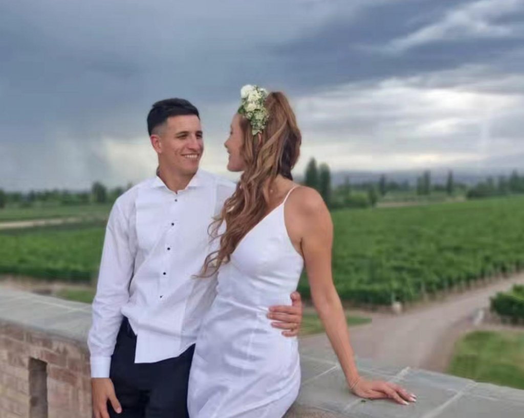 Lucas Masoero a făcut nuntă în Argentina la un conac vechi de o sută de ani. Cine este frumoasa lui soție