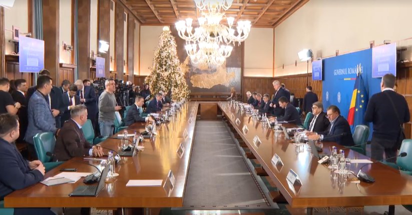 Guvernul adoptă "Ordonanța Trenuleț": "Nu este una a 'austerității' sau 'sărăciei' așa cum se spune la televizor"