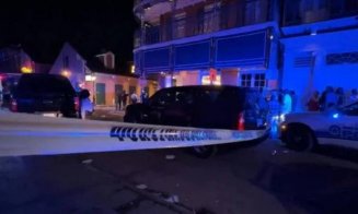 Atac armat în SUA. Un șofer a intrat în mulțime și după a tras cu arma. Zece oameni și-au pierdut viața