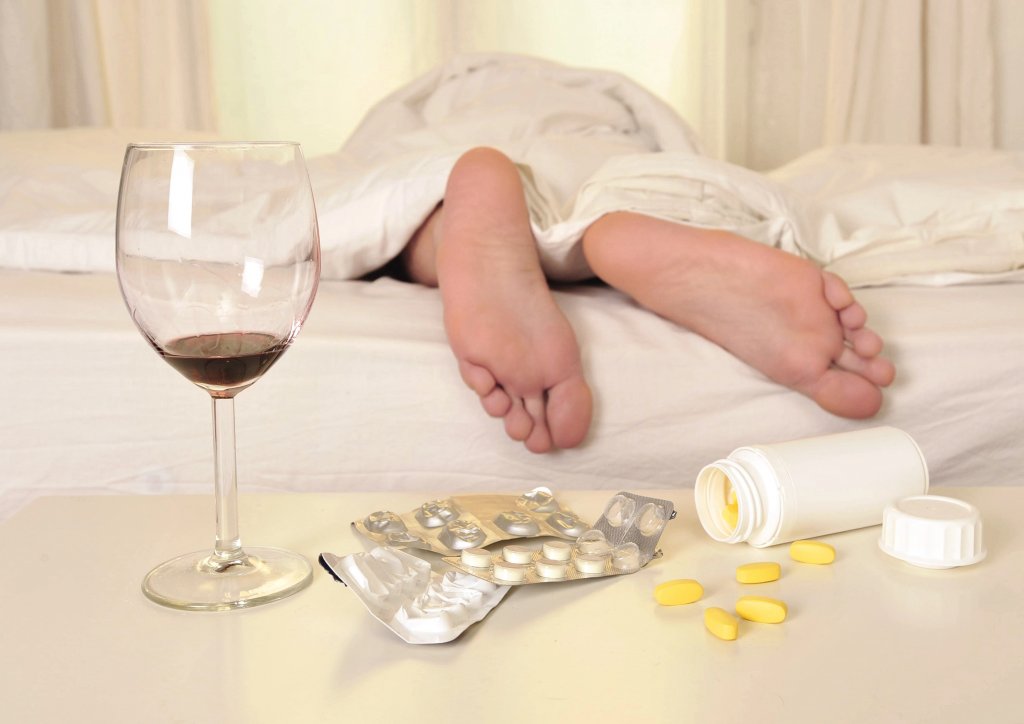 Cum scapi de mahmureala de Anul Nou. Iată câteva remedii care te vor ajuta să îți revii mai repede