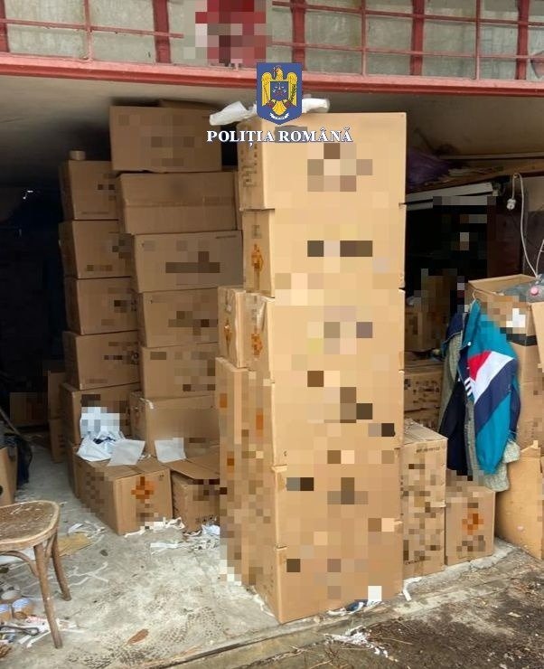 Captură de petarde și artificii în județul Cluj. Polițiștii au confiscat peste 1.500 de bucăți
