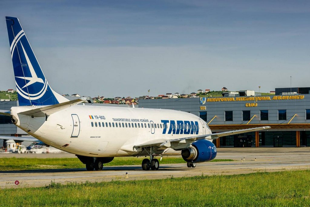 Răspuns la concurență! TAROM reduce prețurile pentru zborurile interne, inclusiv de la Cluj