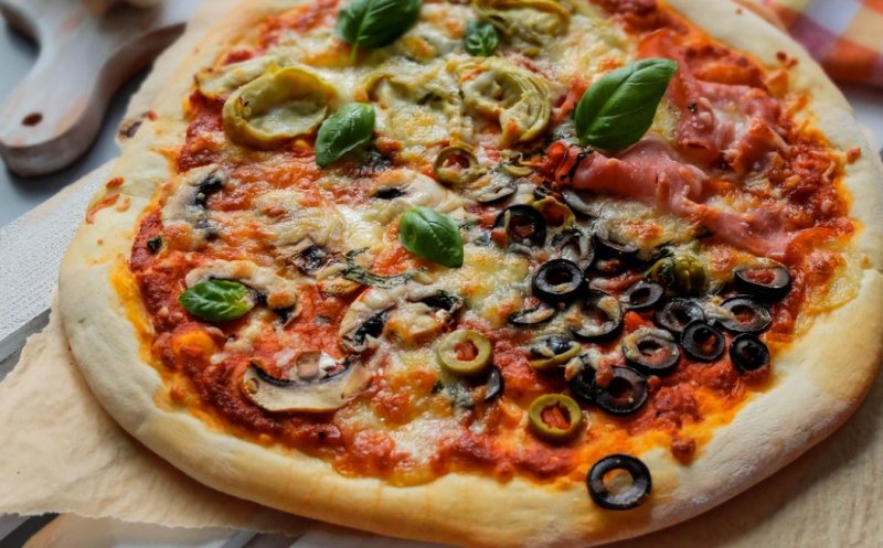 Îți place pizza? Uite câți aditivi poate avea o Quattro Stagioni pe care o mănânci la restaurant