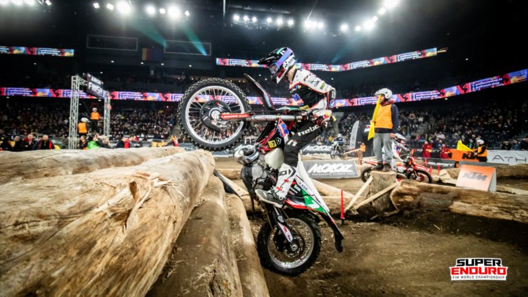 Campionatul SuperEnduro ajunge la Cluj-Napoca