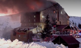 Cel puțin 76 de morți, într-un INCENDIU care a mistuit un hotel dintr-o stațiune de schi