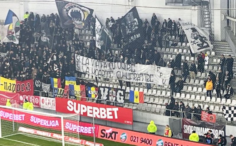 Cinci suporteri ”U” Cluj s-au bătut între ei pe stadion la meciul cu Dinamo de la București. Amendă și intedicție pe 1 an pe stadion