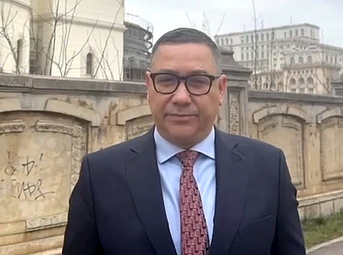Ponta, după ce nu ar fi avut dreptul că vorbească la congresul PSD: "Voi intra în luptă cu toate puterile! Coaliția nu-i ascultă pe români, prin desemnarea unui candidat al nimănui pentru nimic"