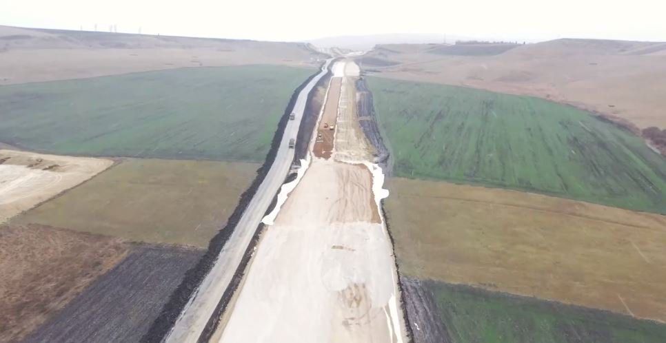 Noi imagini de pe  șantierul DEx4 A3 – Tureni/DN1. Când va fi gata și de ce e "la fel de important ca o autostradă întreagă"