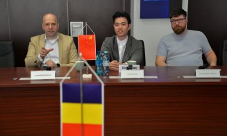 Oameni de afaceri chinezi, în vizită la Consiliul Județean Cluj