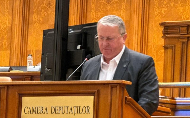 Remus Lăpușan: „Fără două ore de istorie la fiecare clasă de gimnaziu și liceu, elevii nu vor putea înțelege trecutul, contextualiza prezentul și construi un viitor”