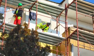 Reabilitarea energetică a blocurilor din Turda continuă. În ce zonă au loc lucrări