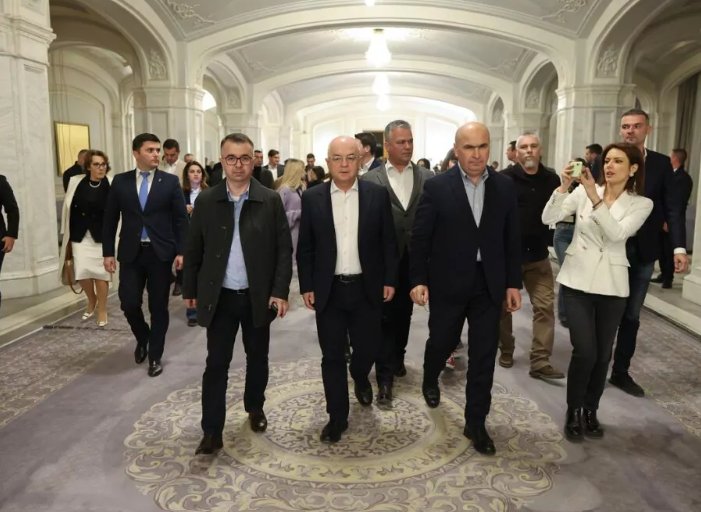 Primarul Clujului: „Crin Antonescu este, rămâne şi va fi candidatul coaliţiei. Are parte de susţinerea lui Bolojan"