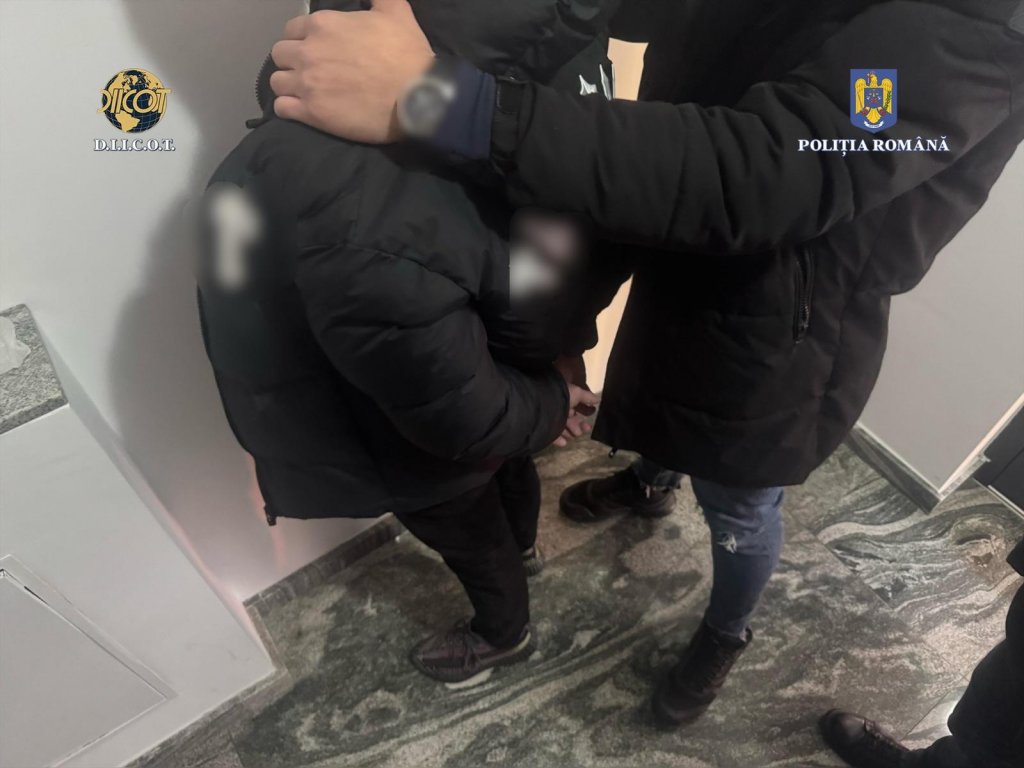 Captură de droguri în Cluj-Napoca: Tânăr arestat pentru trafic de cocaină și canabis