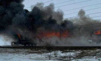 Planul Roșu de Intervenție, activat după ce un vagon de tren cu 70 de călători a fost cuprins de flăcări