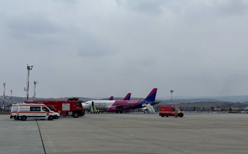 Plan ROȘU de intervenție ISU la Aeroportul Cluj. Un avion cu defecțiune. Au intervenit 4 autospeciale