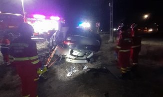 ACCIDENT MORTAL în județul Cluj / Mașina cu roțile în sus, șoferul, încarcerat cu răni incompatibile cu viața