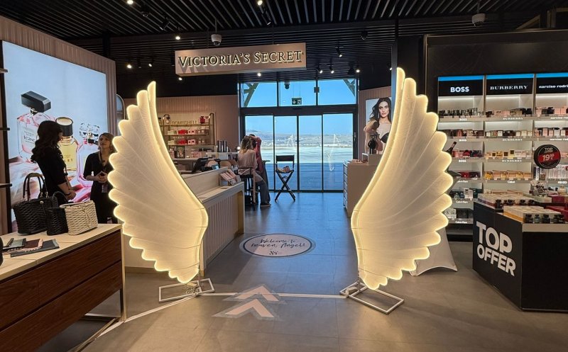 Victoria's Secret a aterizat la Cluj și a deschis un magazin la Aeroport