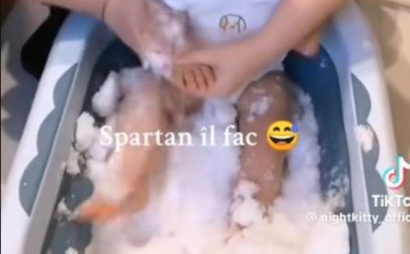 Controverse pe TikTok: O mamă și-a băgat bebelușul într-o cadă cu zăpadă. Ce spun autoritățile