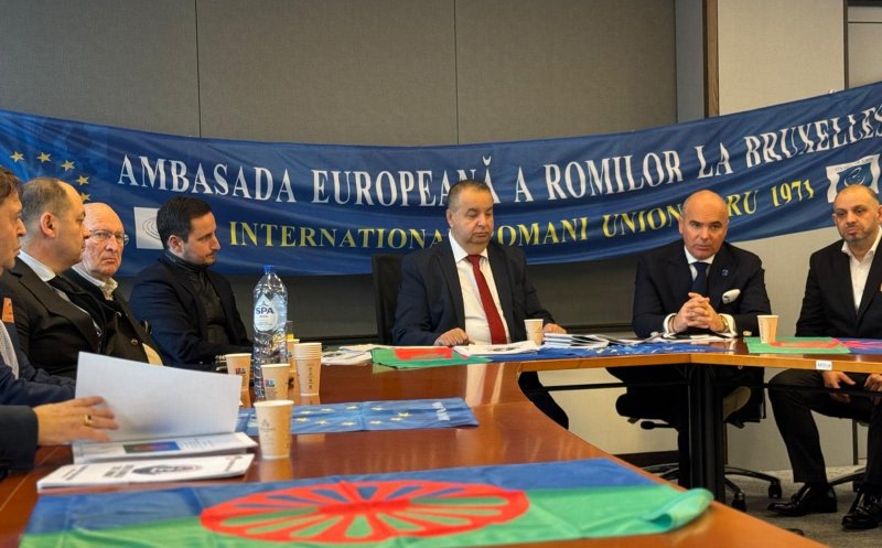Rareș Bogdan, întâlnire cu reprezentanți ai comunității rroma veniți din toate colțurile Europei: „Vocea lor ar trebui auzită mai clar în UE”