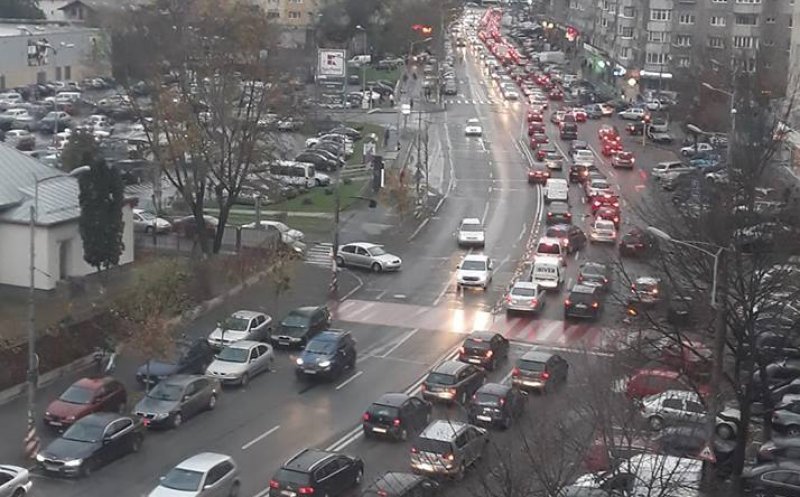 Când ar putea intra în vigoare taxa pentru mașinile poluante. Anunțul ministrului Finanțelor