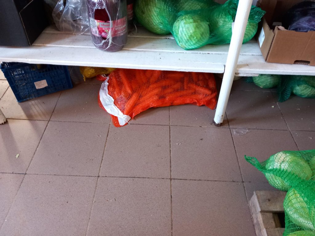 Comisari ANPC, închiși în bucătăria unui spital public. Protecția Consumatorilor a dat amenzi de aproape jumătate de mil. lei