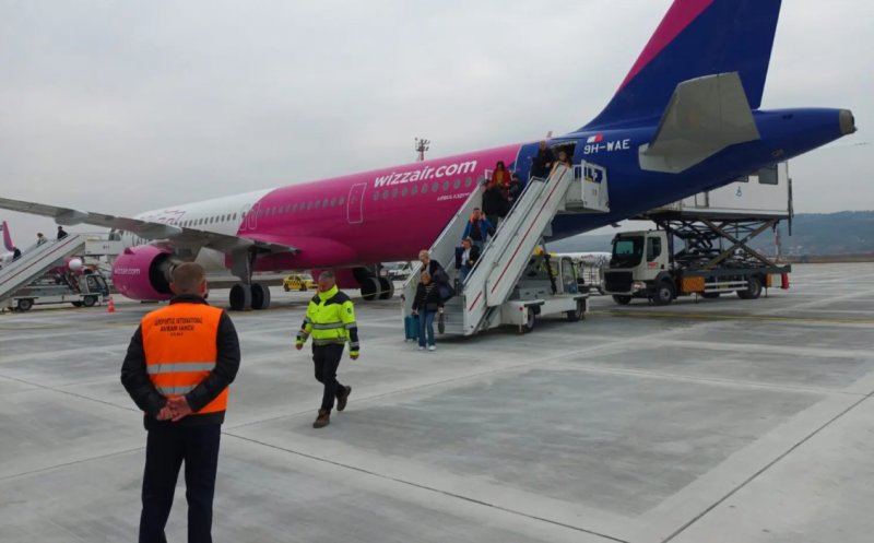Preotul Dan Cismaș a depus plângere după incidentul de pe Aeroportul Cluj: Soția sa a alunecat pe pistă, iar bebelușul lor a fost rănit