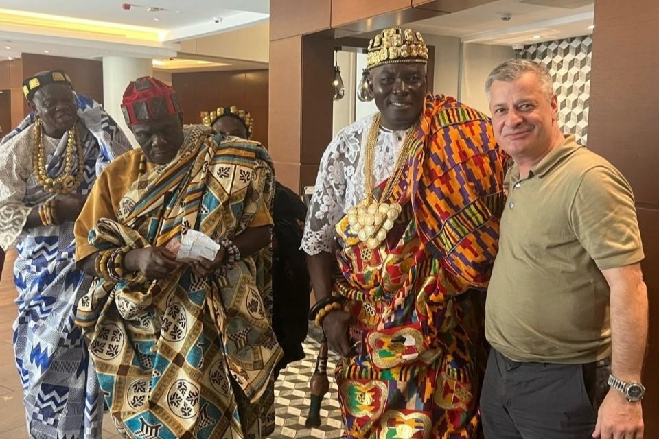Nelu Varga neagă că ar fi sechestrat în Africa. Mesajul transmis de patronul CFR-ului