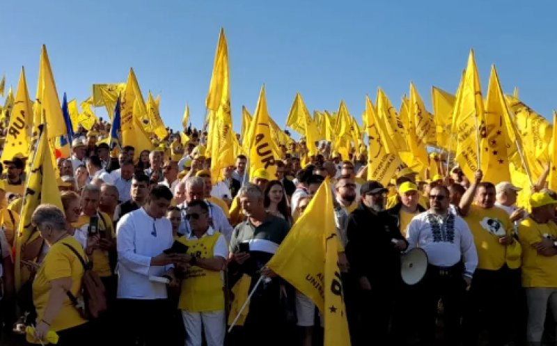 Protest AUR în Capitală. Simion: "Vor fi minim 100.000 de participanți"/ Clujenii, duși gratuit cu autocarul