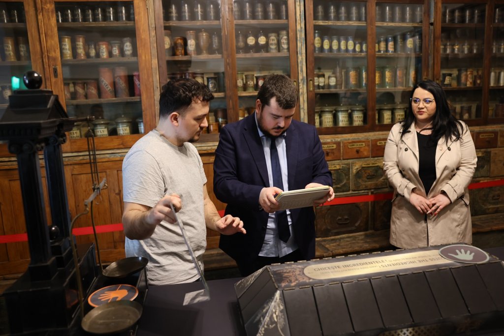 Muzeul Farmaciei din Cluj, accesibilizat pentru persoanele surde prin tehnologie