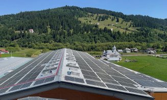 O firmă de panouri fotovoltaice din Cluj cu afaceri de 47 mil. lei se extinde și va deschide o filială în Italia