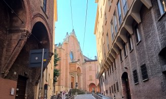 Bologna pe low-cost! O idee de city-break, cu zbor de pe aeroportul din Cluj-Napoca