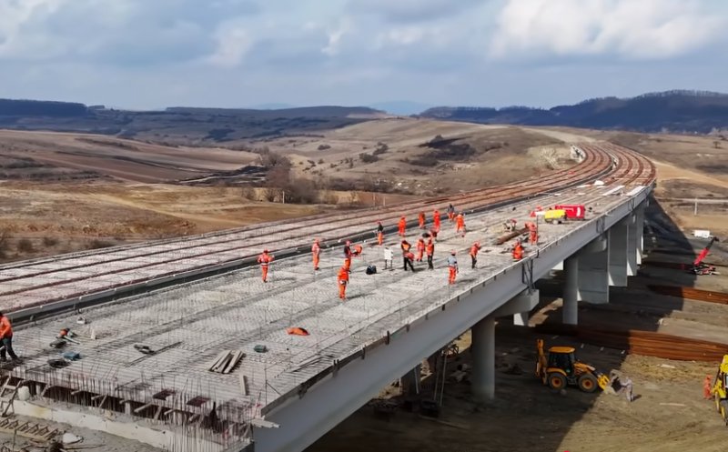 Imagini noi de pe A3: S-a "dezghețat" un lot de lângă Cluj. UMB a reînceput lucrul în forță